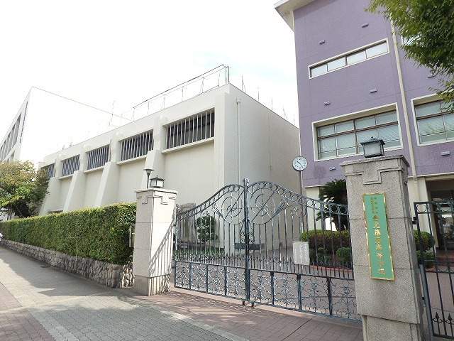 高校・高専　金光藤蔭高等学校（高校・高専）まで228m