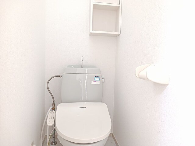 トイレ　ゆったりとした空間のトイレです