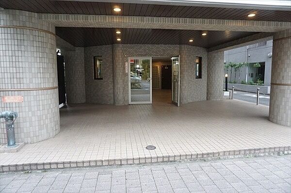 エントランス　★閑静な住宅街★