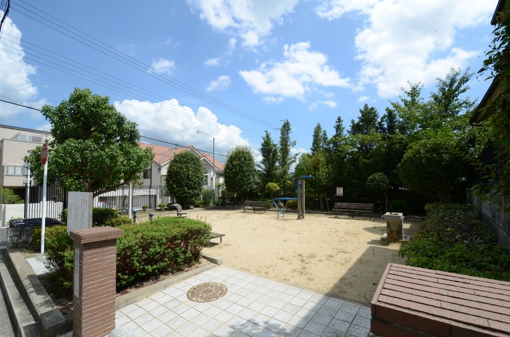 公園　寿楽荘第2公園（公園）まで529m
