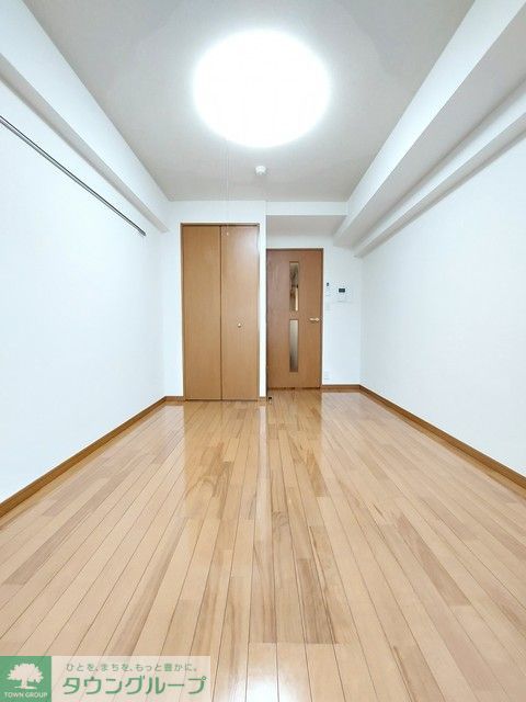 居室・リビング　居間です