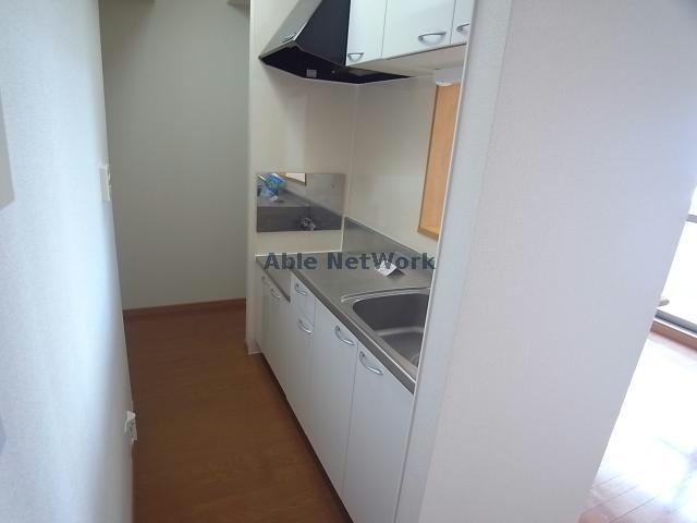 キッチン　※同物件別部屋参考写真