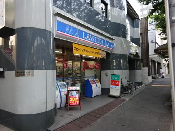 コンビニ　ローソン新小川町店（コンビニ）まで238m