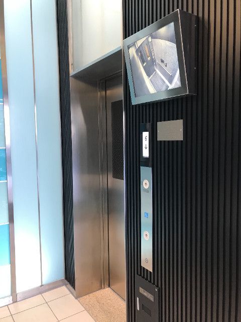 ロビー