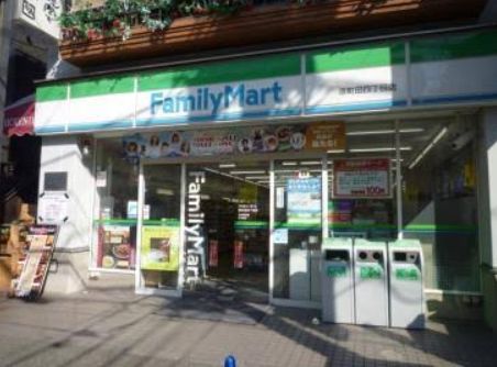 コンビニ　ファミリーマート葛西駅北店（コンビニ）まで128m