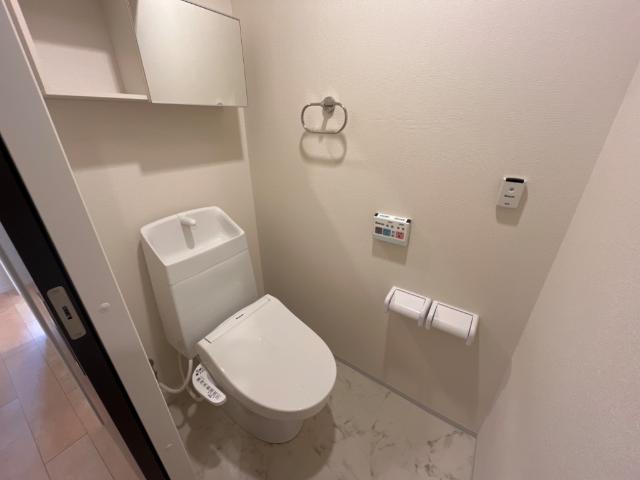 トイレ　シャワー付トイレ