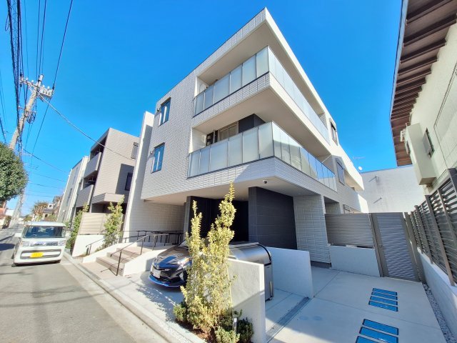 建物外観　★60歳以上限定！旭化成施工シニア向け賃貸マンション　★へー