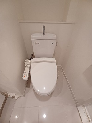 トイレ　※別部屋参考お写真