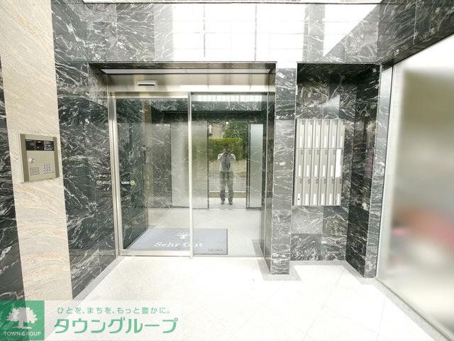 エントランス