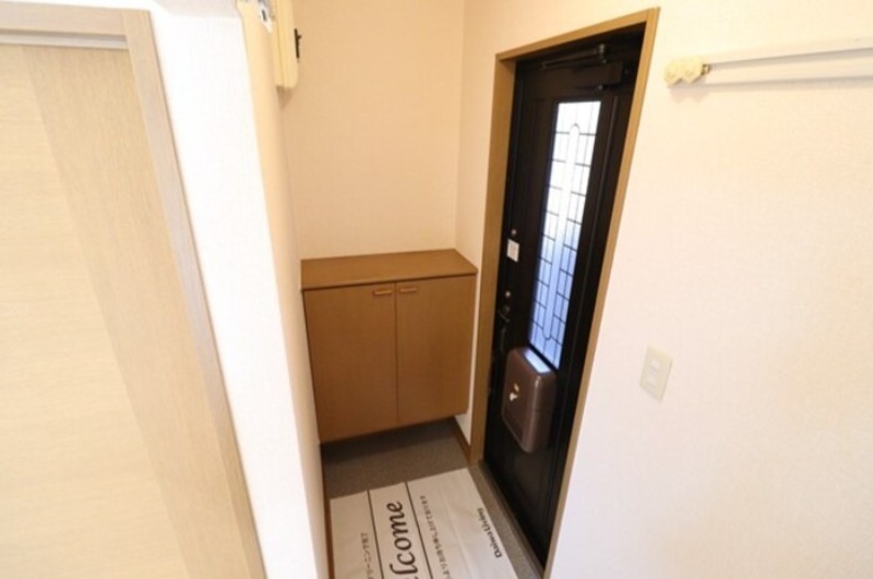 玄関　図面と現状に相違がある場合には現状を優先