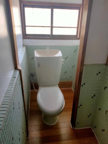 トイレ　トイレ