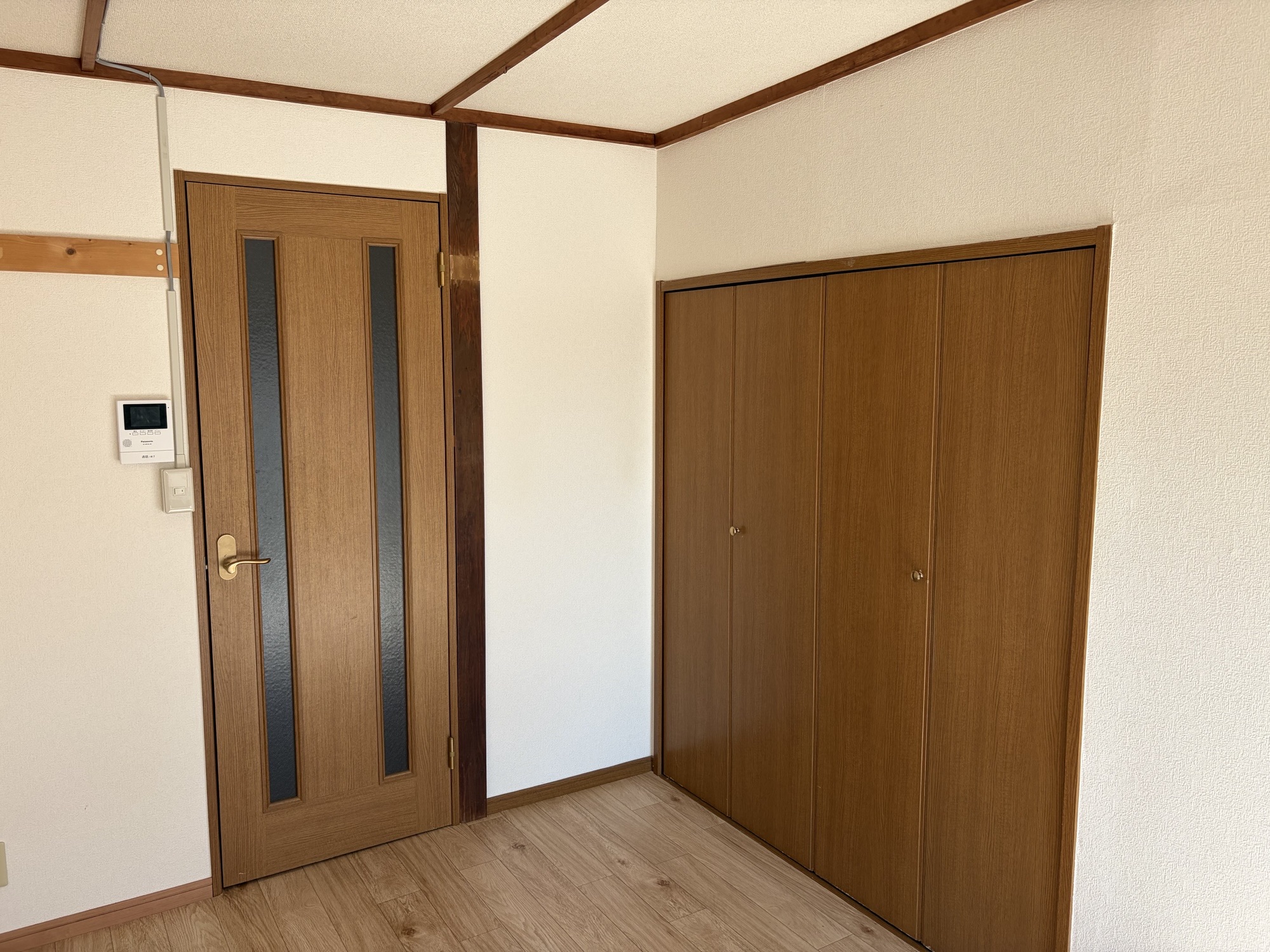 ジュネス北山の居間写真