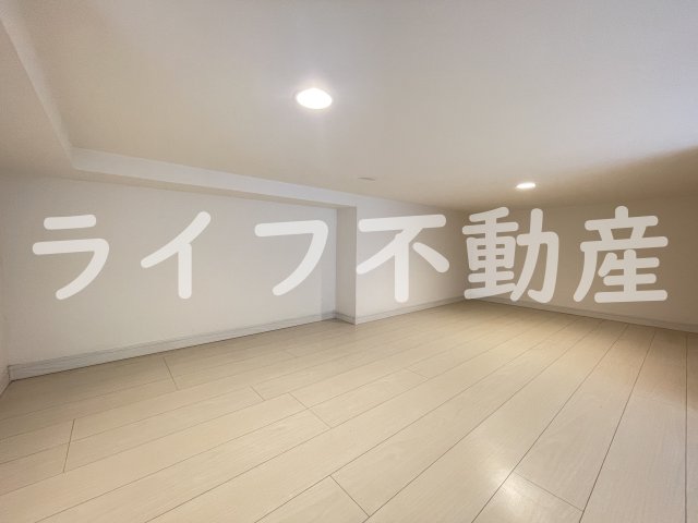 その他部屋・スペース　明るい色調の室内です