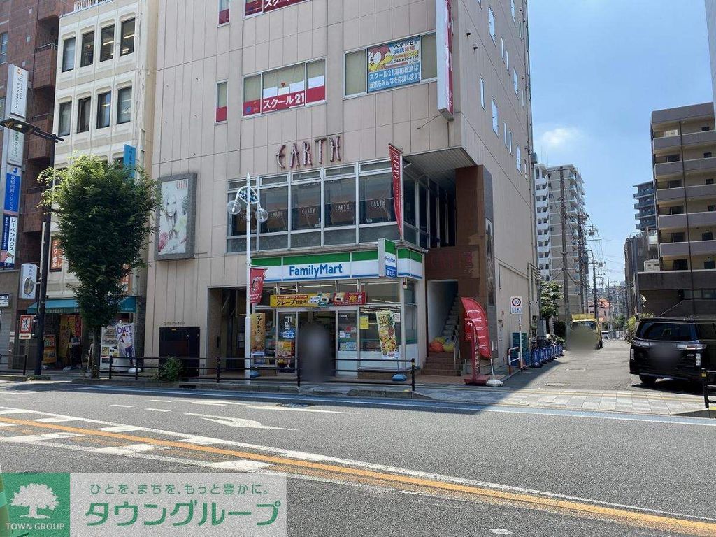 コンビニ　ファミリーマート 浦和高砂店（コンビニ）まで240m