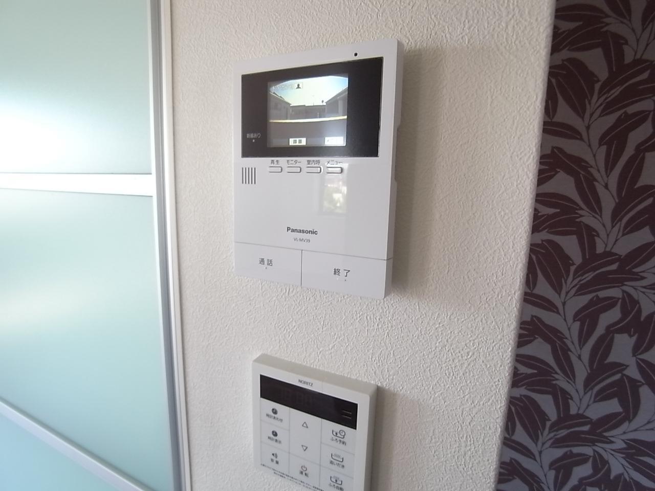 セキュリティ　TVモニターホン付きで防犯面も安心です。