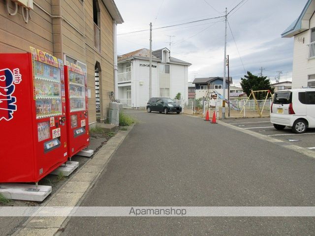 その他　周辺道路（その他）まで0m