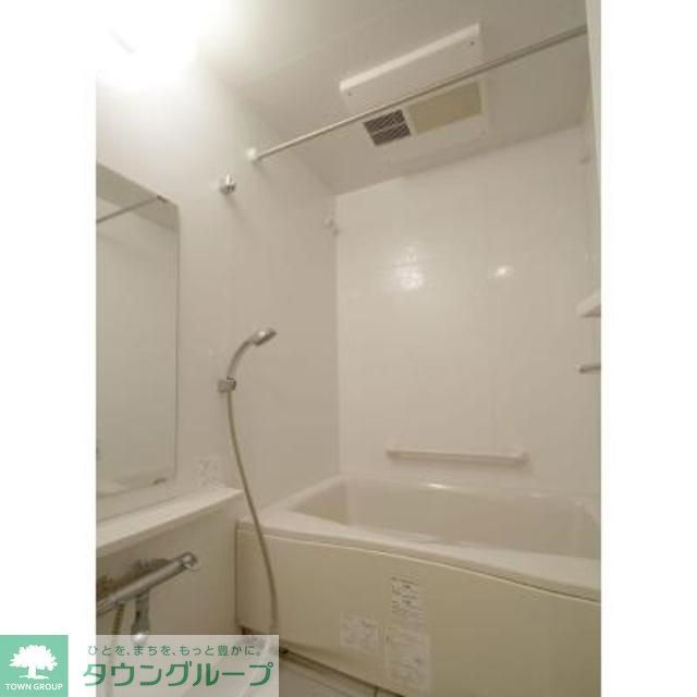 バス・シャワールーム　※写真は同タイプ住戸です。