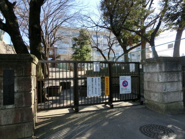 小学校　桜木小学校（小学校）まで750m