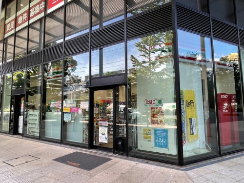 コンビニ　セブンイレブン勝どき5丁目店（コンビニ）まで329m