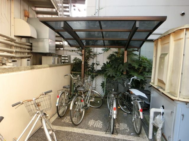 駐車場　駐輪スペースです。