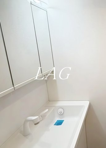 洗面設備　洗面台です。