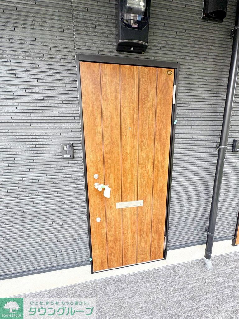 玄関　お問合せはタウンハウジングまで！※現地待合わせ相談可能