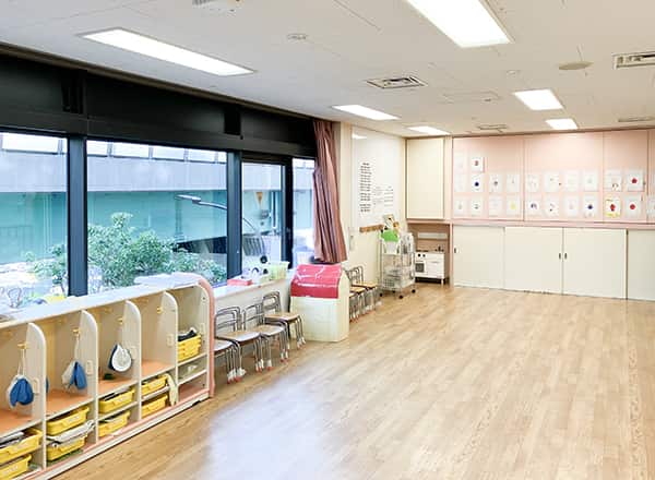 幼稚園・保育園　ちゃいれっく月島駅前保育園（幼稚園・保育園）まで111m