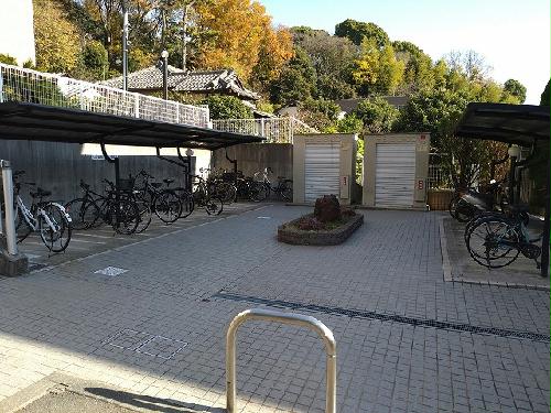 その他共有部分　駐輪場　原付＆自転車のみ駐輪可能