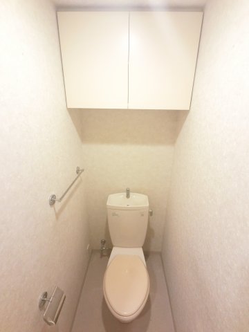 トイレ　同建築会社施工例になります。