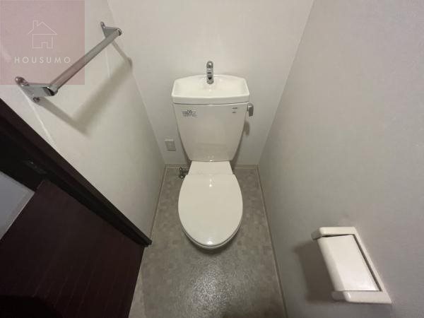トイレ　ゆったりとした空間のトイレです