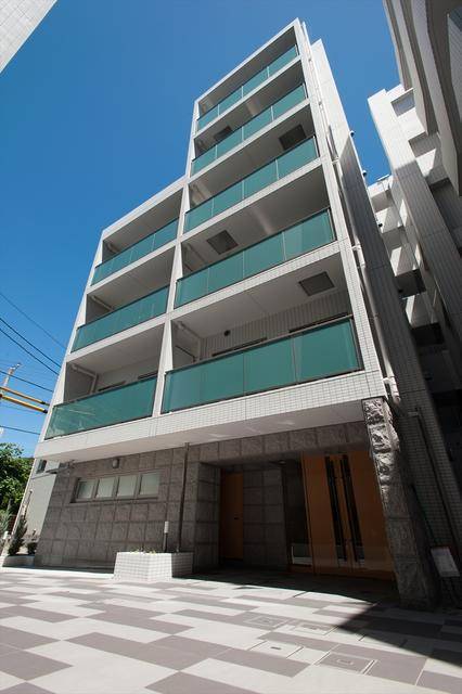 建物外観　駅から徒歩１分です