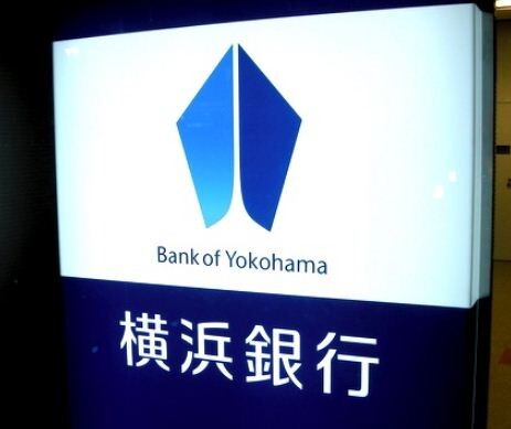 銀行　横浜銀行片瀬支店（銀行）まで180m
