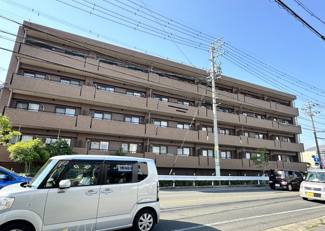 建物外観　鉄筋コンクリート造のペット可マンション♪