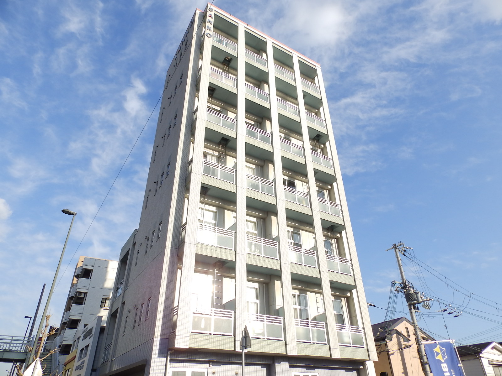 建物外観　デザイナーズマンション