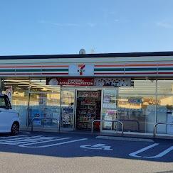 コンビニ　セブンイレブン大東諸福1丁目店（コンビニ）まで344m
