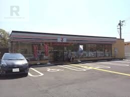 コンビニ　セブンイレブン男山店（コンビニ）まで838m