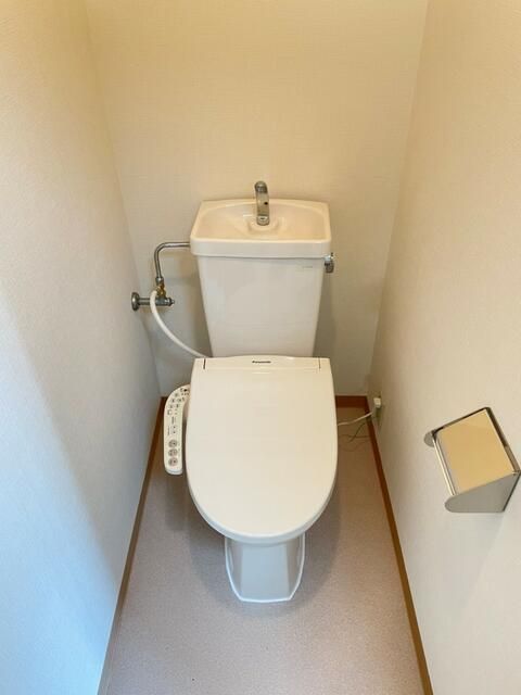 トイレ　参考写真で