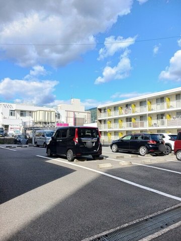 駐車場　駐車場があります