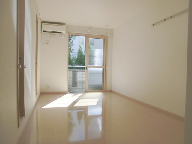 居室・リビング　綺麗なお部屋です