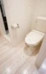 トイレ　落ち着いたトイレです