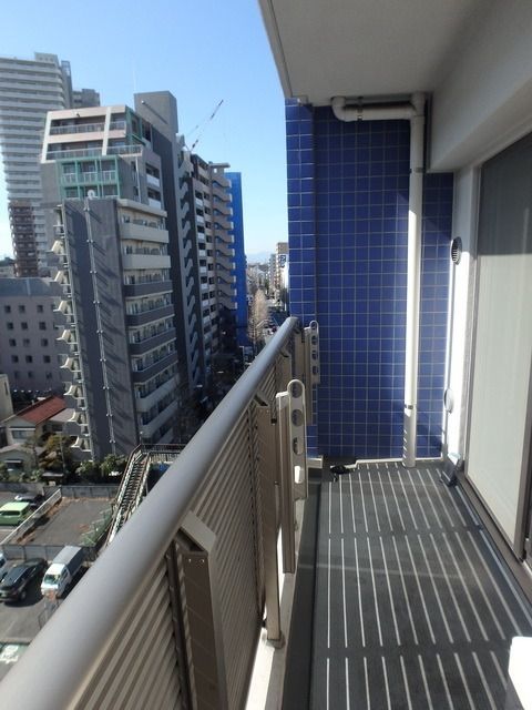 バルコニー　★洗濯物がよく乾きそうです★