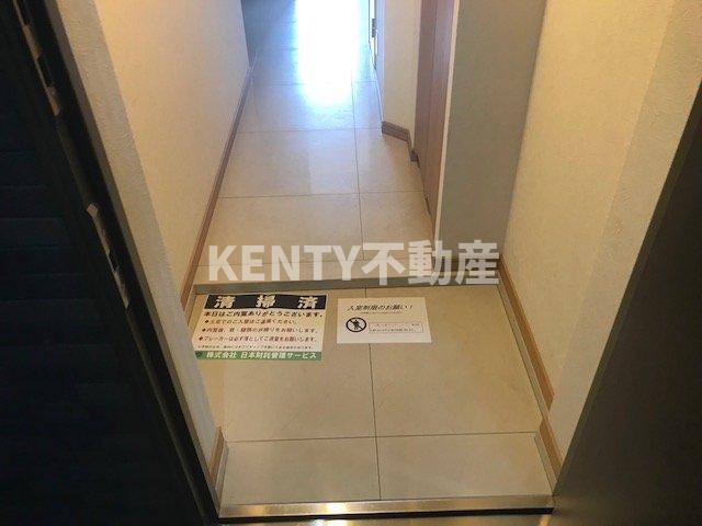 玄関　明るい玄関です