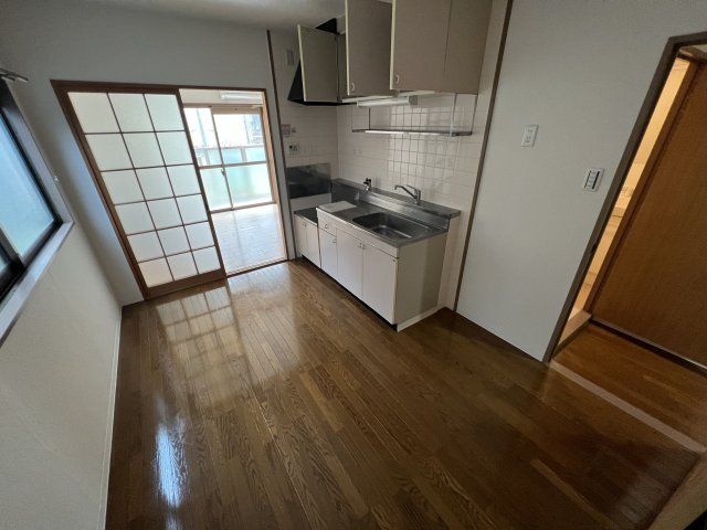 居室・リビング　南西向き・角部屋住戸で過ごしやすくてオススメです！！