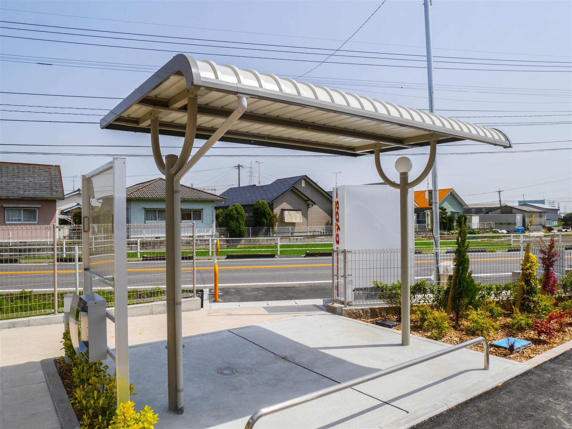 駐車場　駐輪場