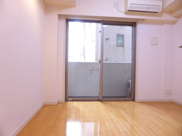 居室・リビング　居室