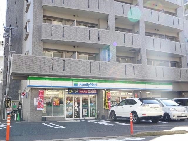 コンビニ　ファミリーマート上之園町店（コンビニ）まで410m