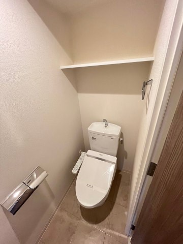 トイレ　ゆったりとした空間のトイレです