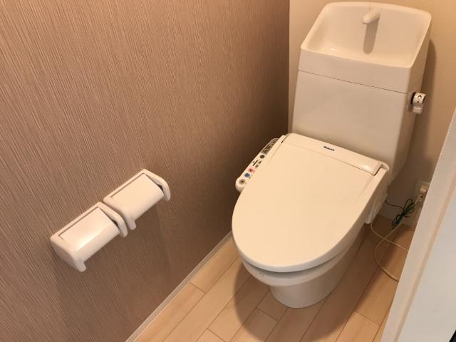 トイレ　シャワー付トイレ