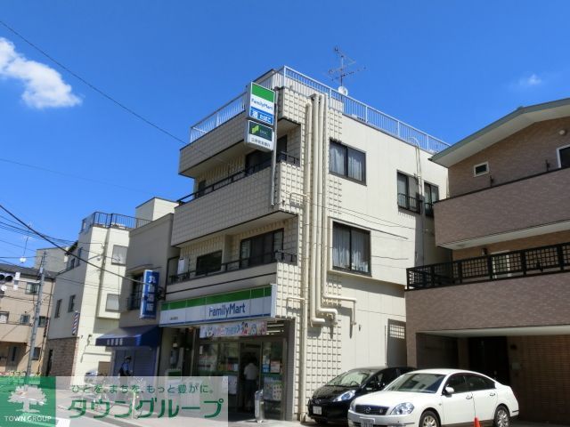 コンビニ　ファミリーマート東日暮里六丁目店（コンビニ）まで320m