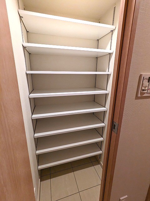 玄関　シューズインクローゼットです